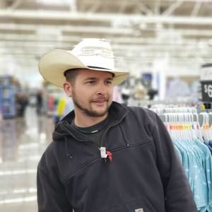 Meet your Posher, Christopher